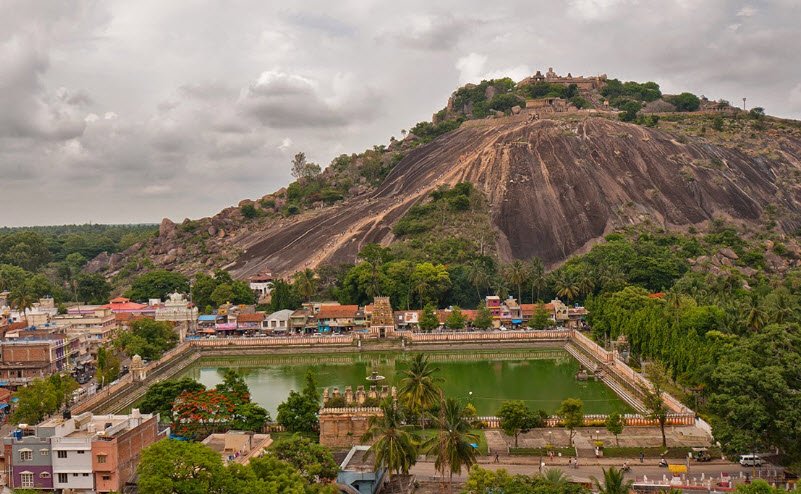 Chandragiri Hills, Chikballapur, Karnataka - Vushii.com